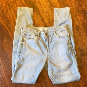 Topshop Moto Leigh light wash jeans 9” rise sz W25